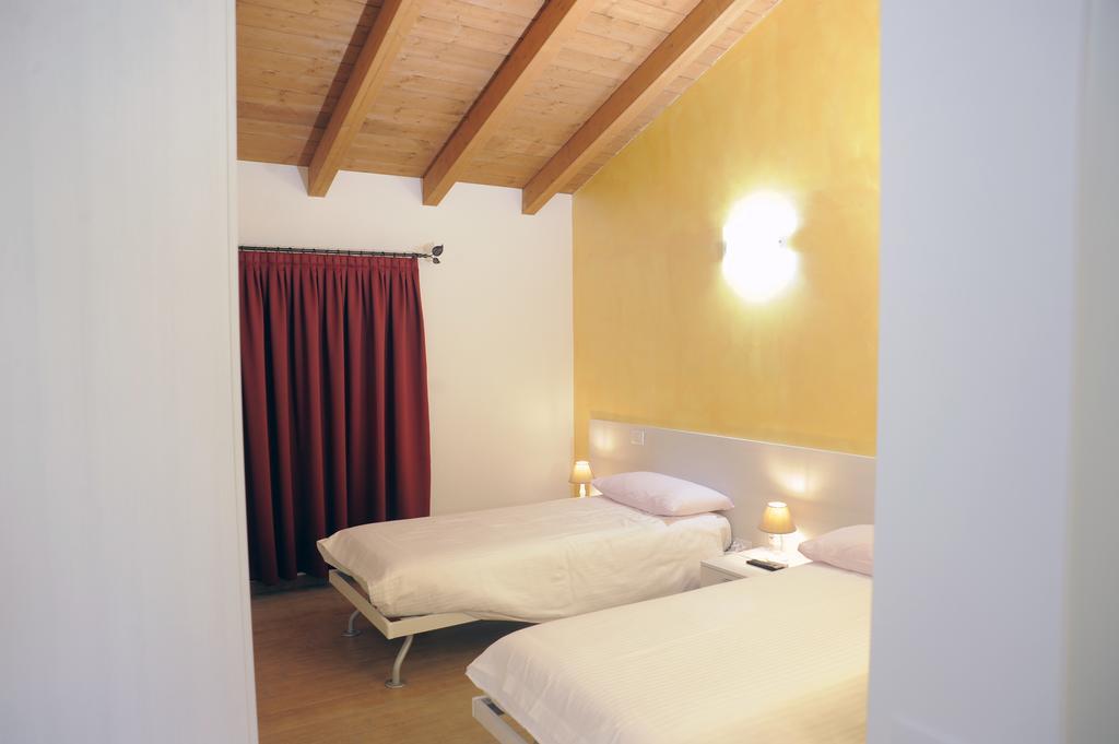 Al Castello Bed And Breakfast Cornate d'Adda Exterior foto