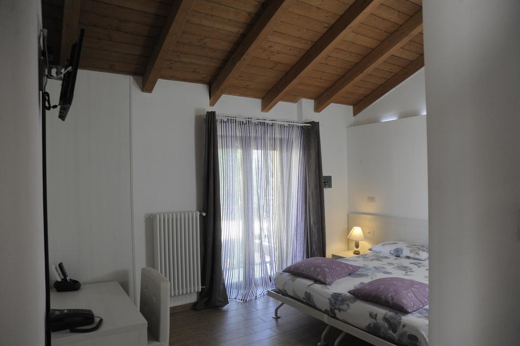 Al Castello Bed And Breakfast Cornate d'Adda Exterior foto